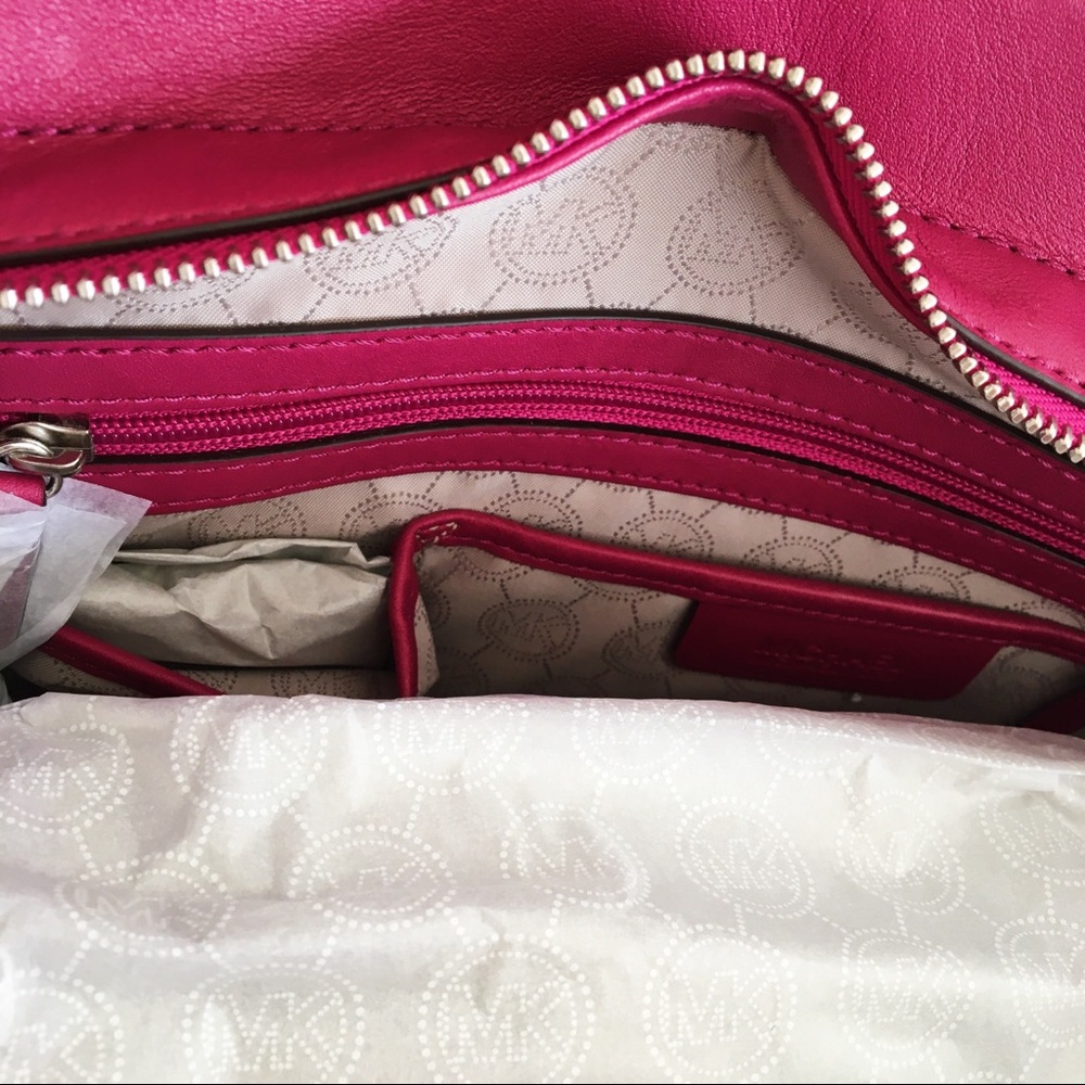 MICHAEL KORS Selma Zip Quilt Satchel Deep Pink - Picture 8 of 14